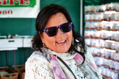 street-scene-keeping-it-local-web