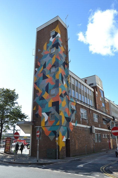 kera empty walls 2014